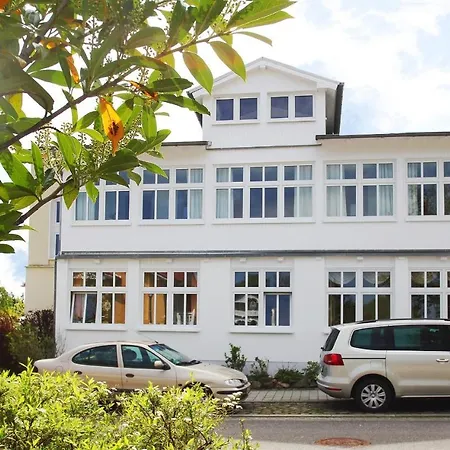 F-1093 Elise 02 Veranda, Gartennutzung